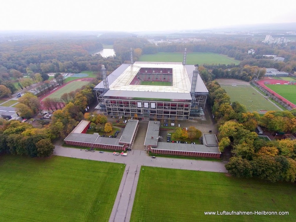 SEO Day 2015 im RheinEnergie Stadion in Köln